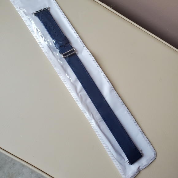 New Iphone smart watch 45 mm genuine leather wrap around navy blue strap - Picture 2 of 5